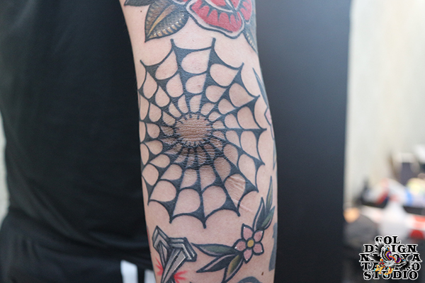 名古屋　タトゥー